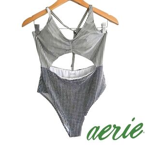 AERIE Cut out cheeky swimsuit size large